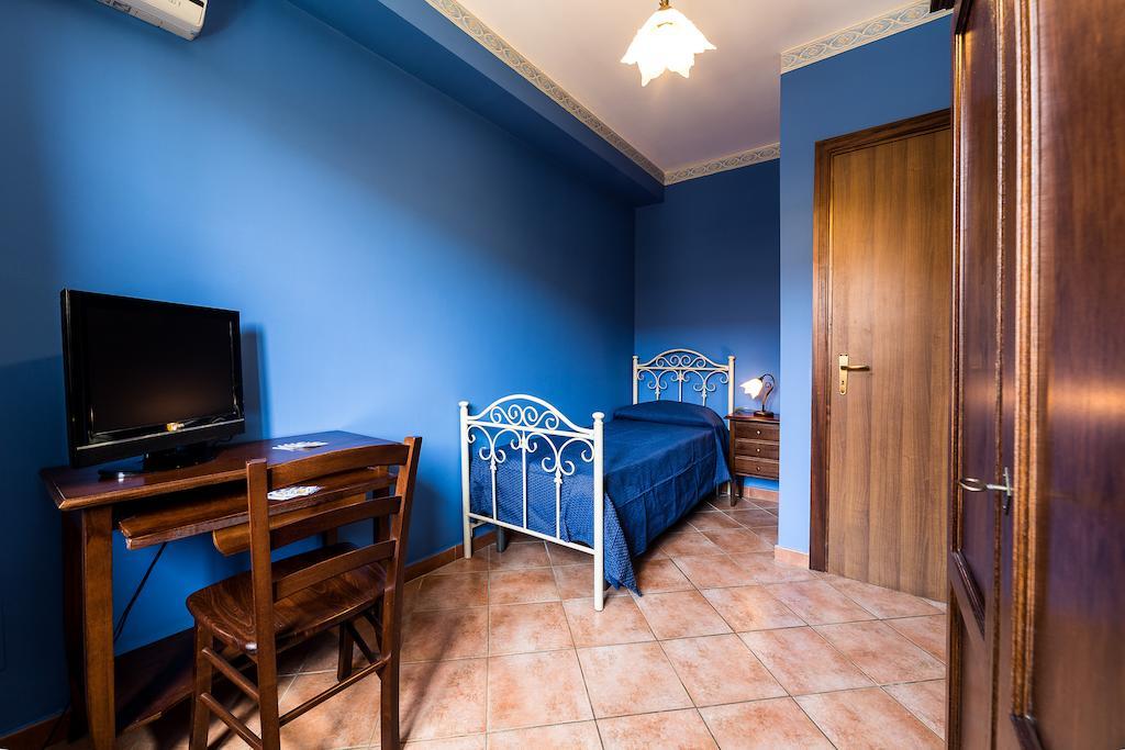 Bed And Breakfast Marina D'Aspra Bagheria Cameră foto